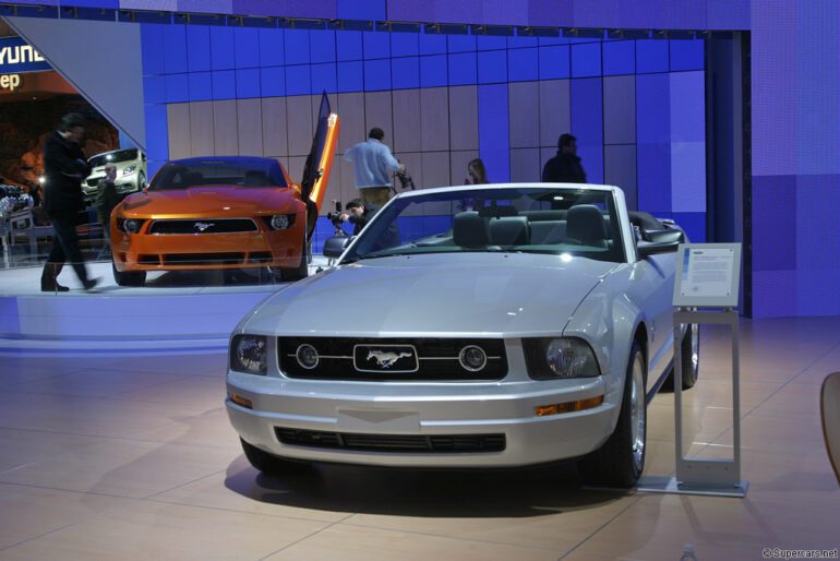 2006 Ford Mustang Giugiaro Concept Gallery | | SuperCars.net