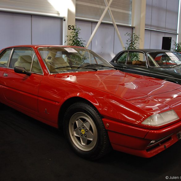 1985 Ferrari 412i