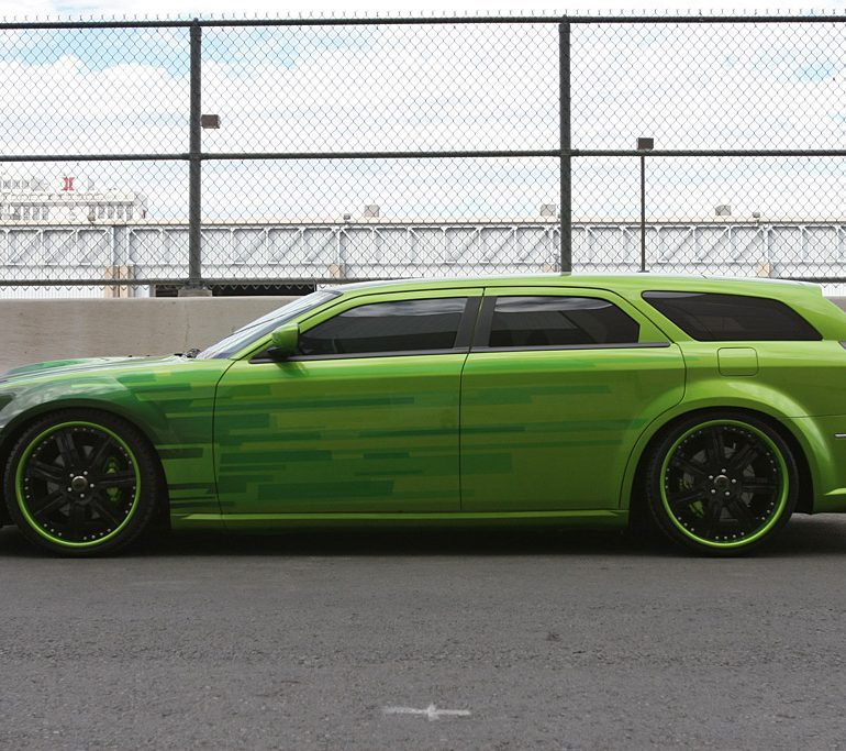 2008 Dodge Magnum SRT-8