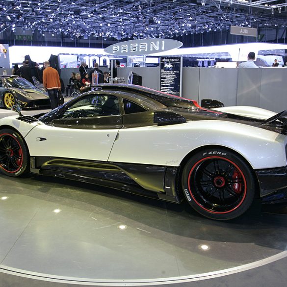 2009 Pagani Zonda Cinque Gallery