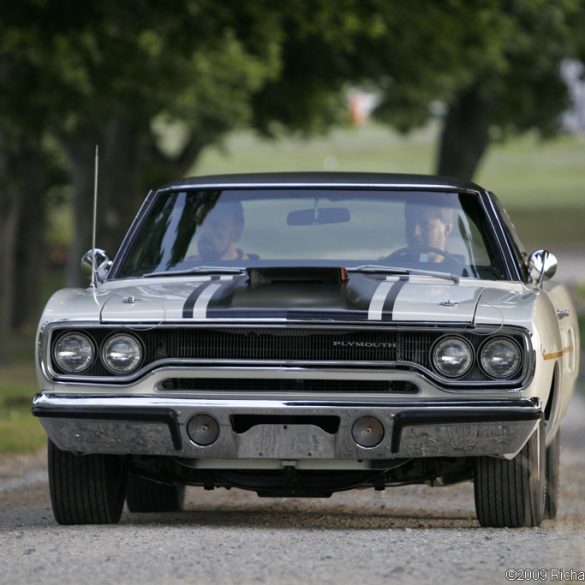 1970→1970 Plymouth Road Runner HEMI