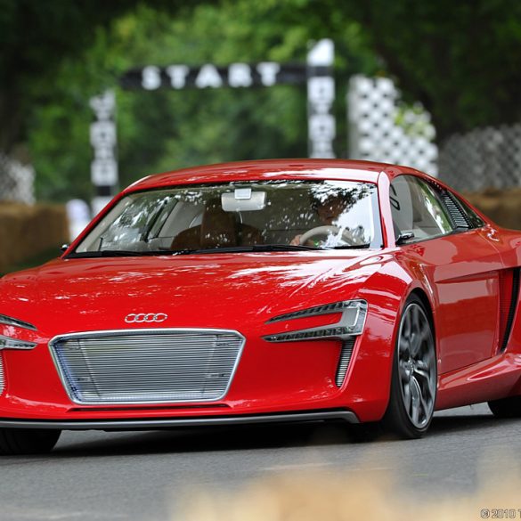 2009 Audi e-tron Gallery