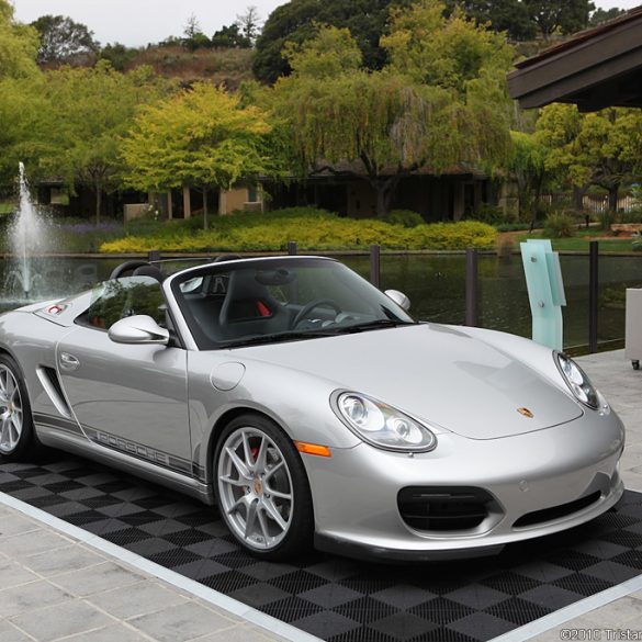 2010 Porsche Boxster Spyder Gallery