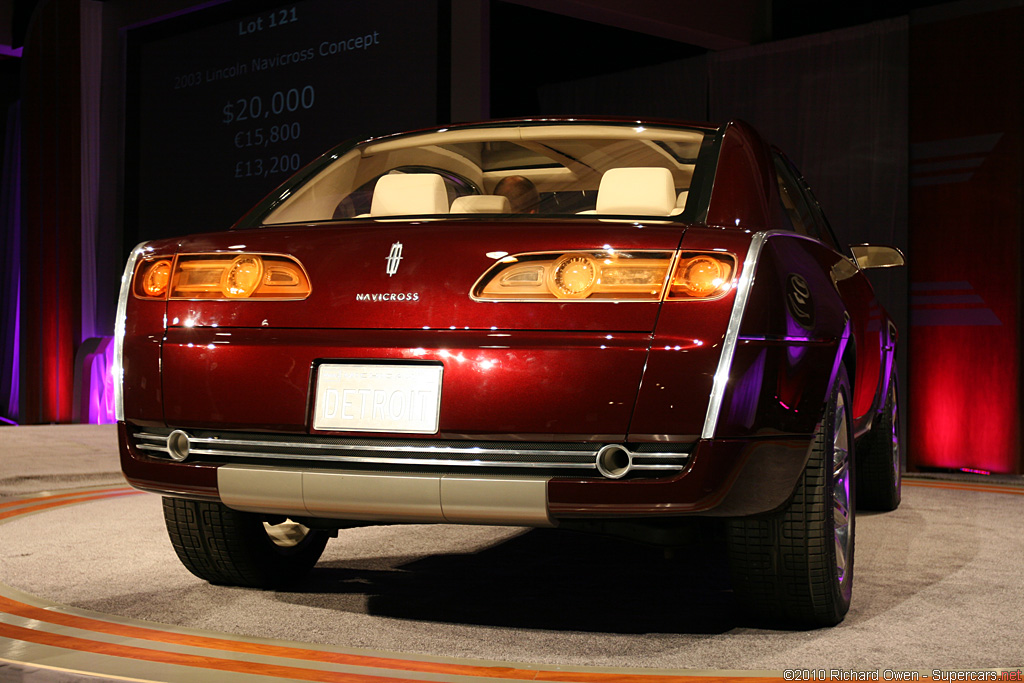 2003 Lincoln Navicross Concept