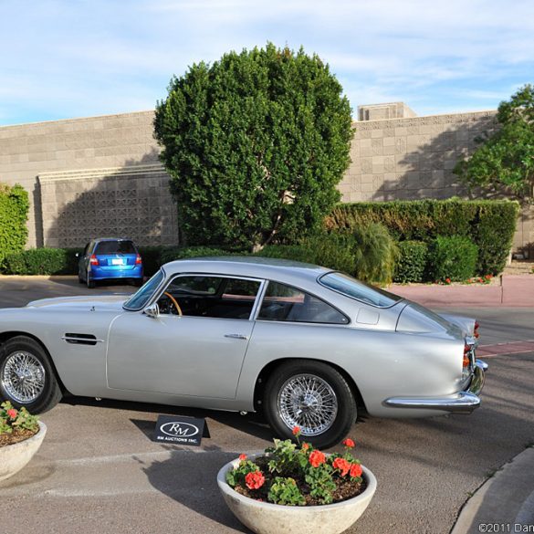 1961 Aston Martin DB4 Series V Vantage Gallery