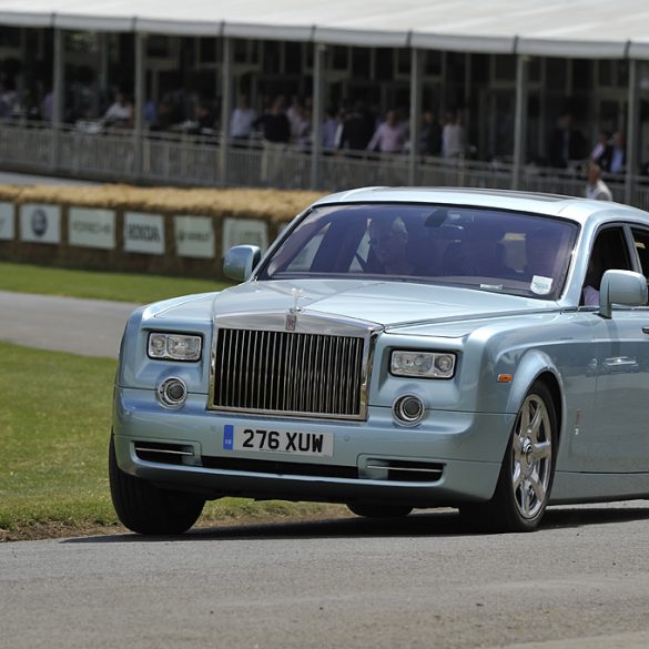 2003 Rolls-Royce Phantom Gallery