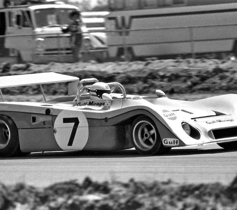 Bell began racing the Gulf Mirage-Ford regularly during 1972, and in 1975 he and Ickx teamed to deliver another victory in the 24 Hours of Le Mans.