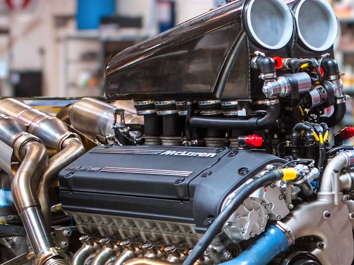 Mclaren F1 Engine Bay