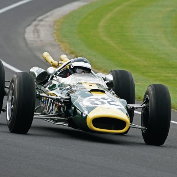 The Henry Ford Museum brought Jim Clark’s 1965 Indy-winning Lotus 38-Ford for Dario Franchitti to drive. Photo: Jim Hatfield