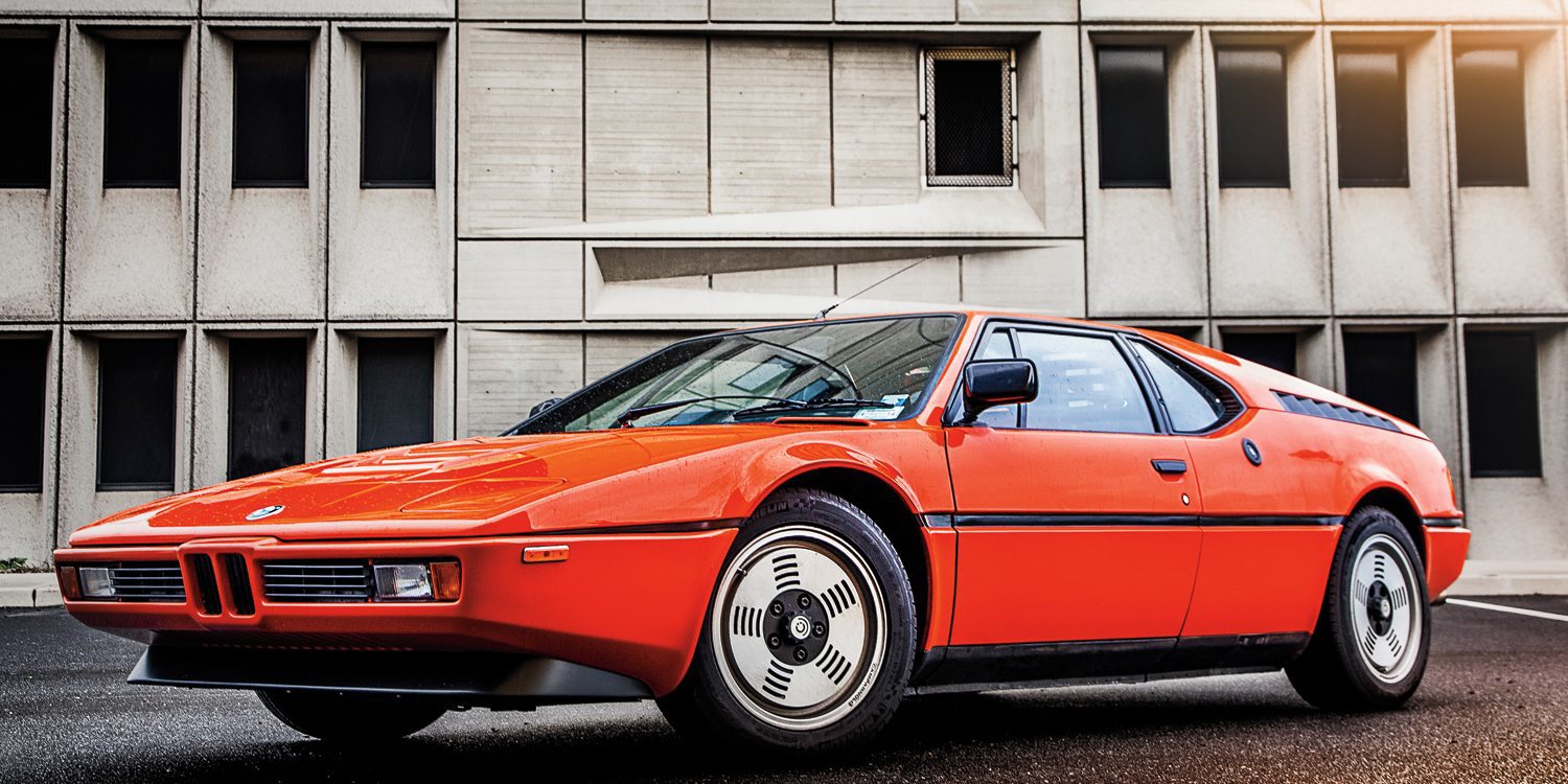 BMW M1 Red