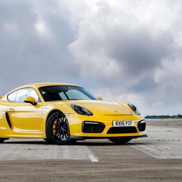 Porsche Cayman GT4 Yellow