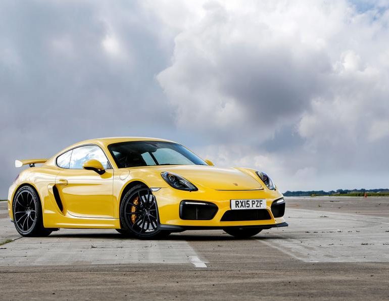 Porsche Cayman GT4 Yellow