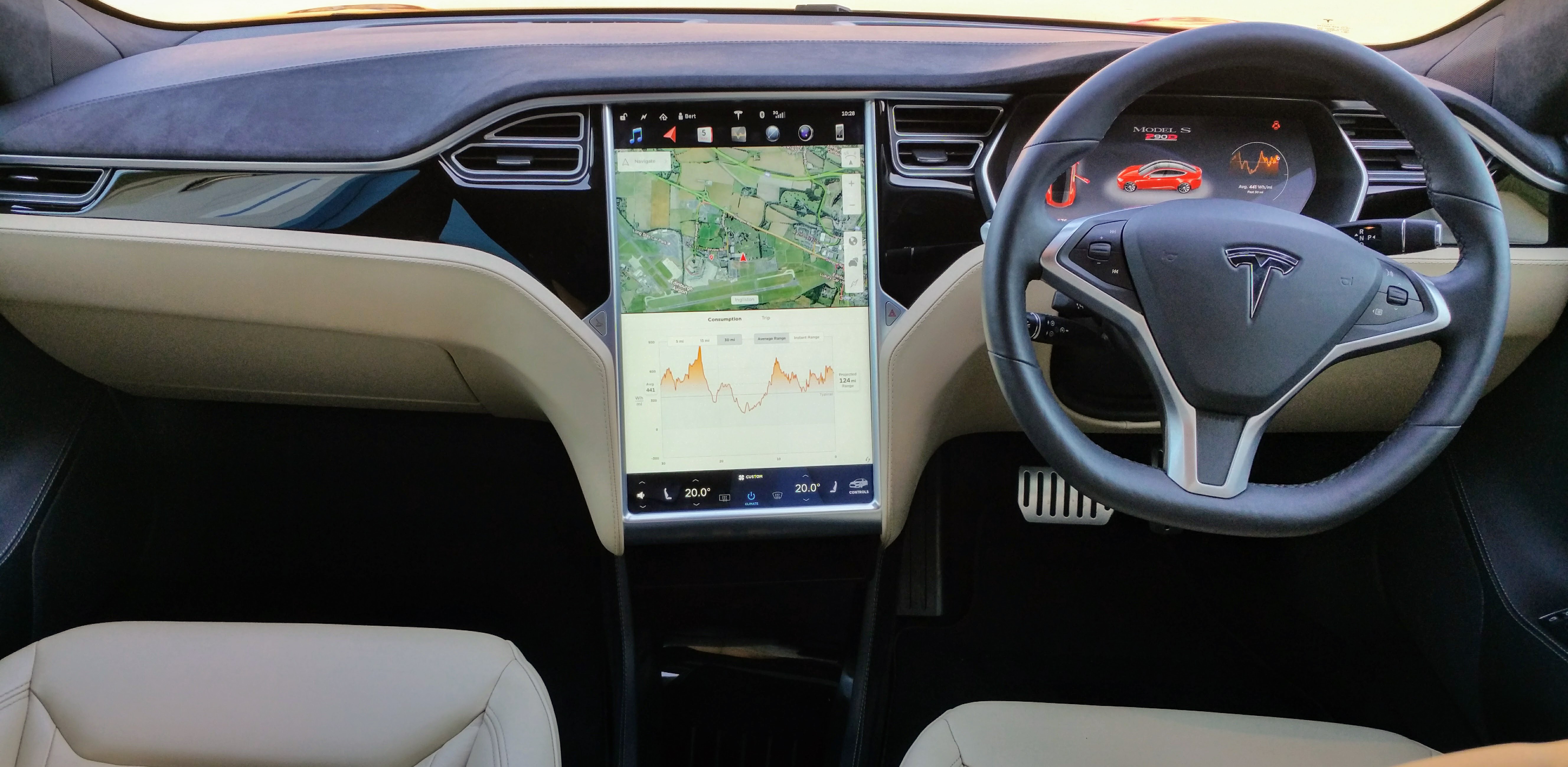 Tesla Model S P90D Interior | Phoo Credit Jack Matthews McMotorsCars.Blogspot.co.uk