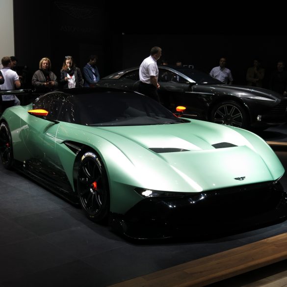 4k HD Aston Martin Vulcan Wallpaper