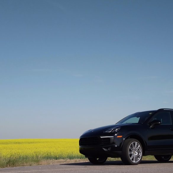 2017 Porsche Cayenne Platinum Edition