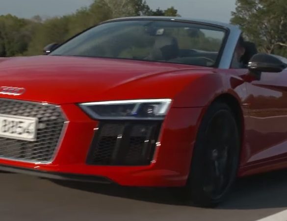 The 2017 Audi R8 Spyder V10 is so Loud