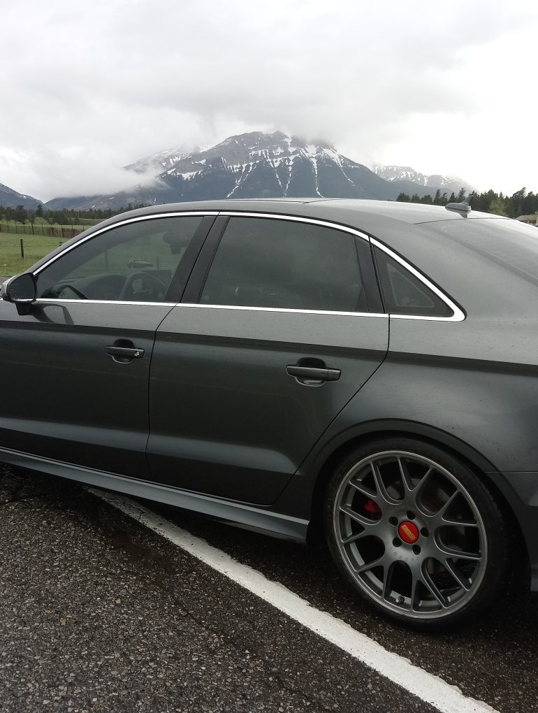 Audi-S3-Mountainside