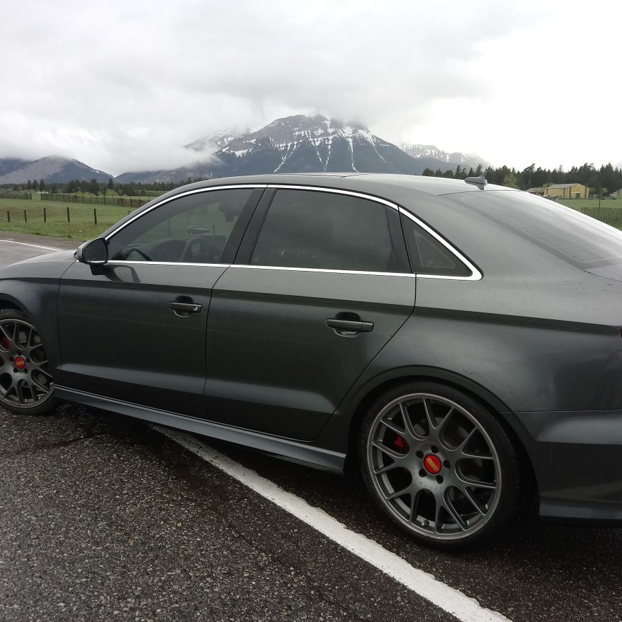 Audi-S3-Mountainside