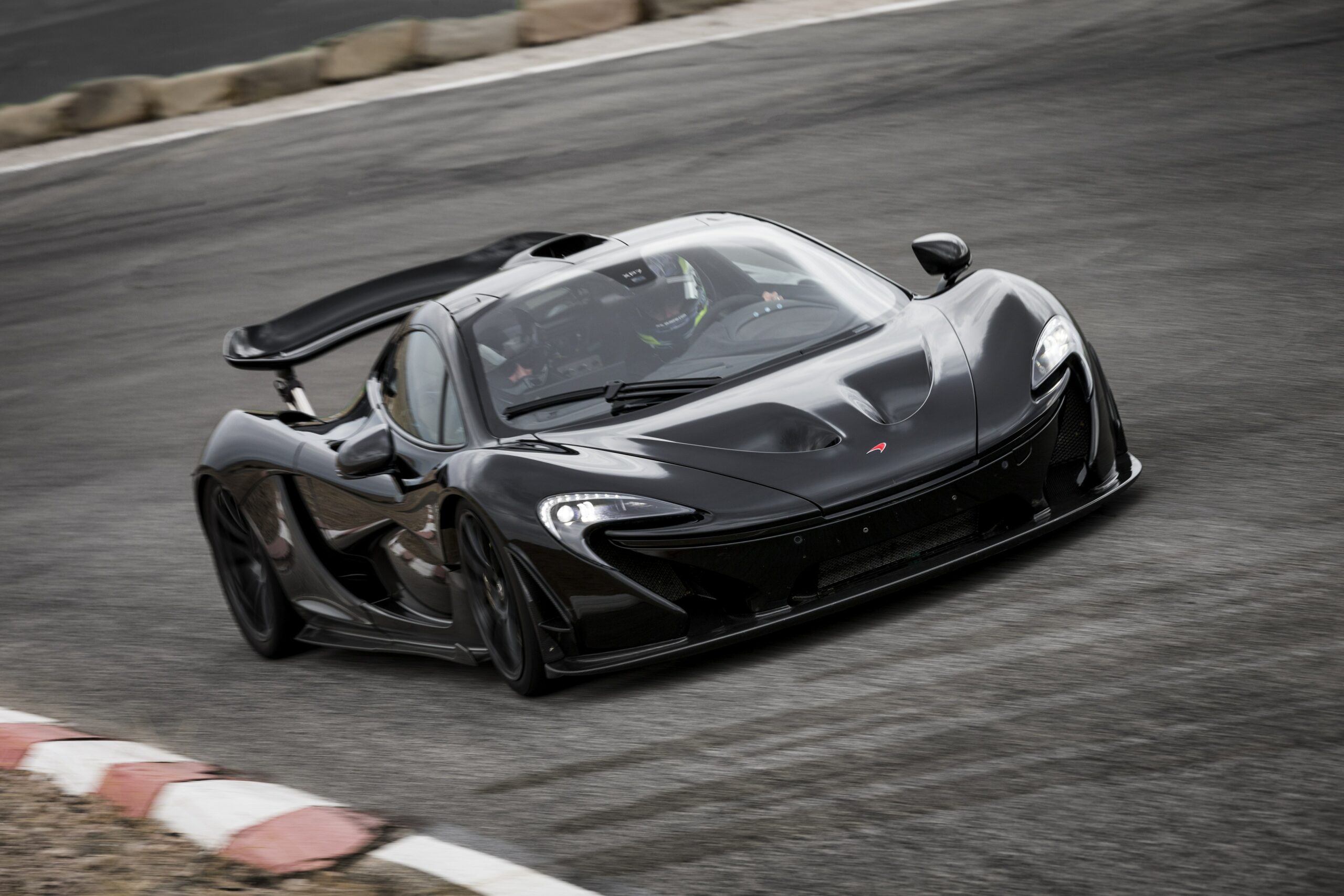 Ultimate Guide to the McLaren P1 Review, Price, Specs, Videos & More