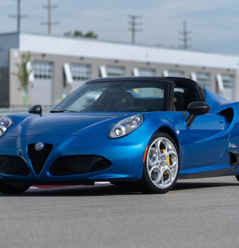 2019 Alfa Romeo 4C Spider Italia in Misano Blue