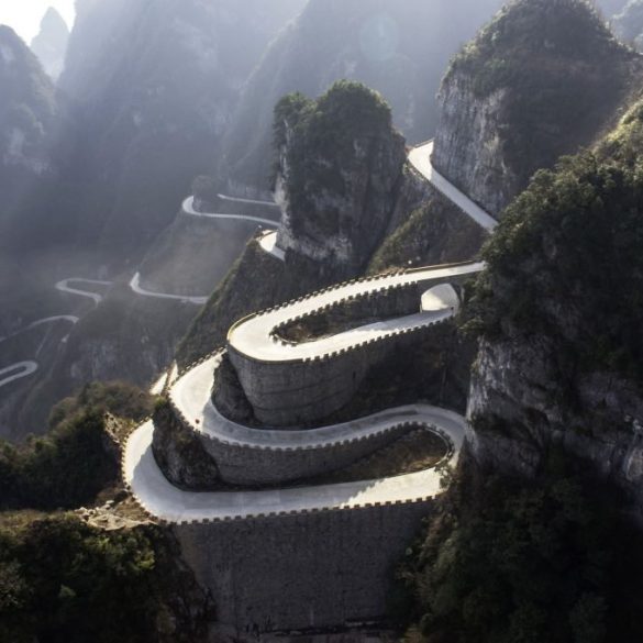 Tianmen Shan Big Gate Road