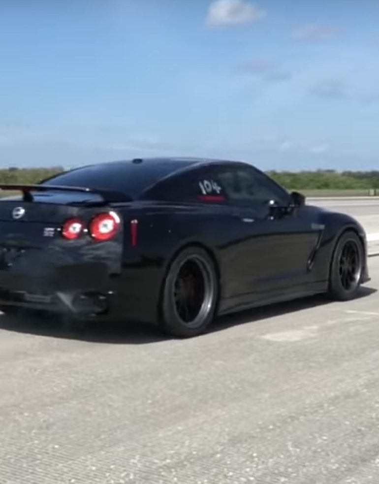 235 mph nissan GT-R