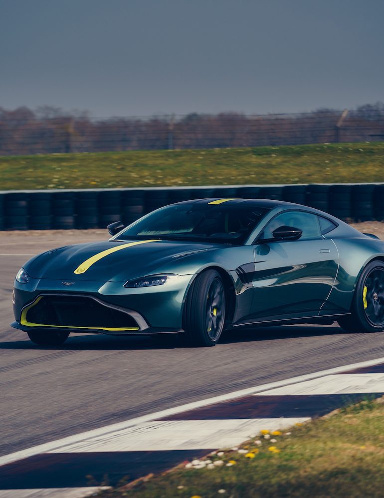 Aston Martin Vantage AMR