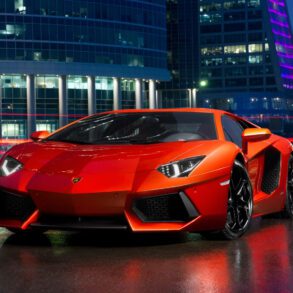 Lamborghini Aventador LP700-4