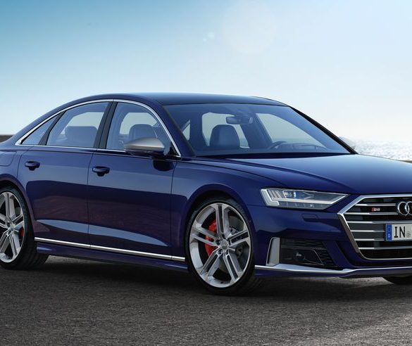 2020 Audi S8 front