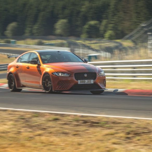 Jaguar XE SV Project 8