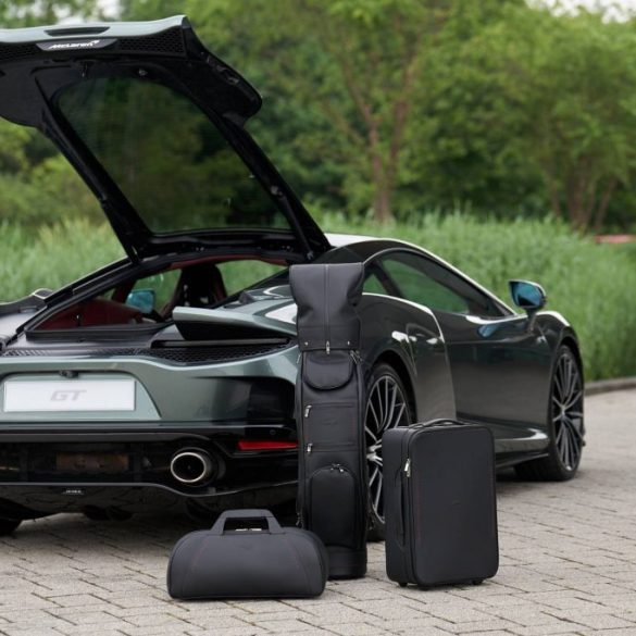 McLaren GT luggage with car