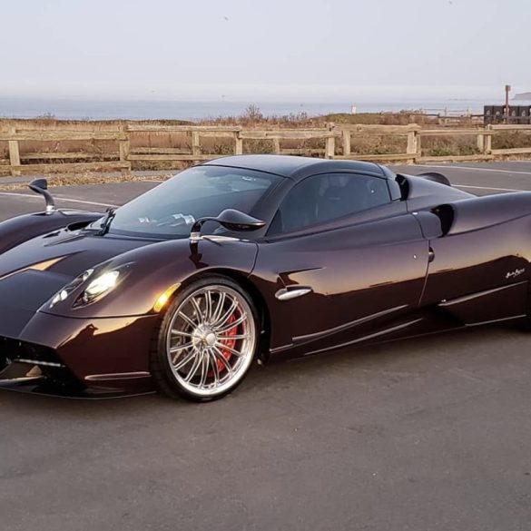 Pagani Huayra Roadster