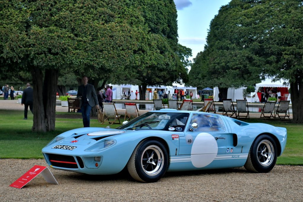 Light blue Ford GT40 from 1965 | | SuperCars.net