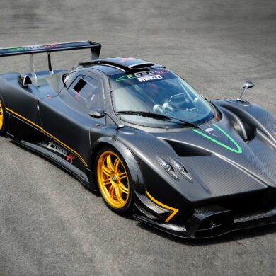 Pagani To Unveil The Huayra R On November 12 | SuperCars.net