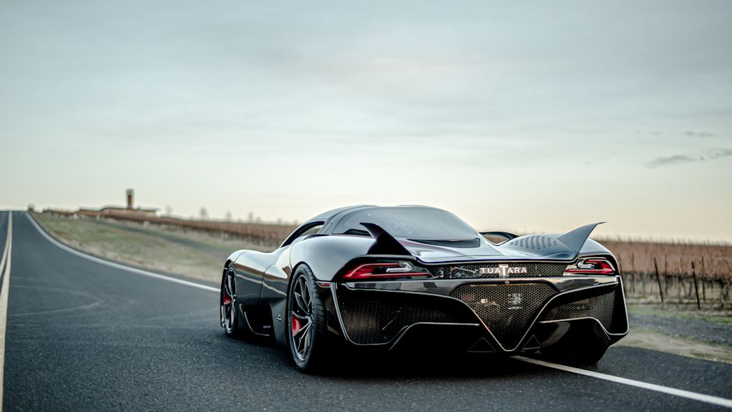 2020 SSC Tuatara rear quarter view