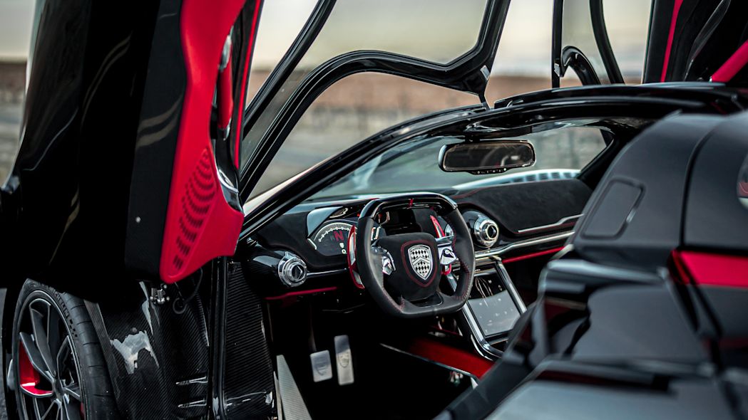 2020 SSC Tuatara interior