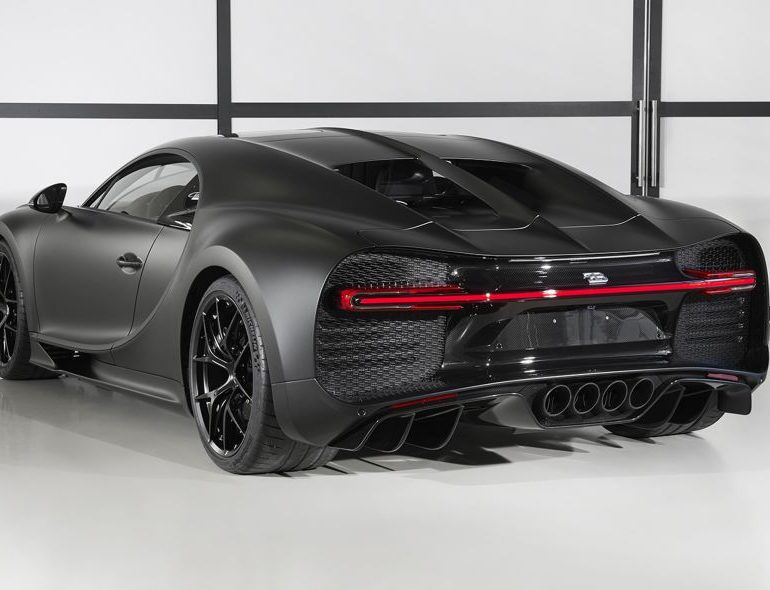 Bugatti Chiron Noire Sportive