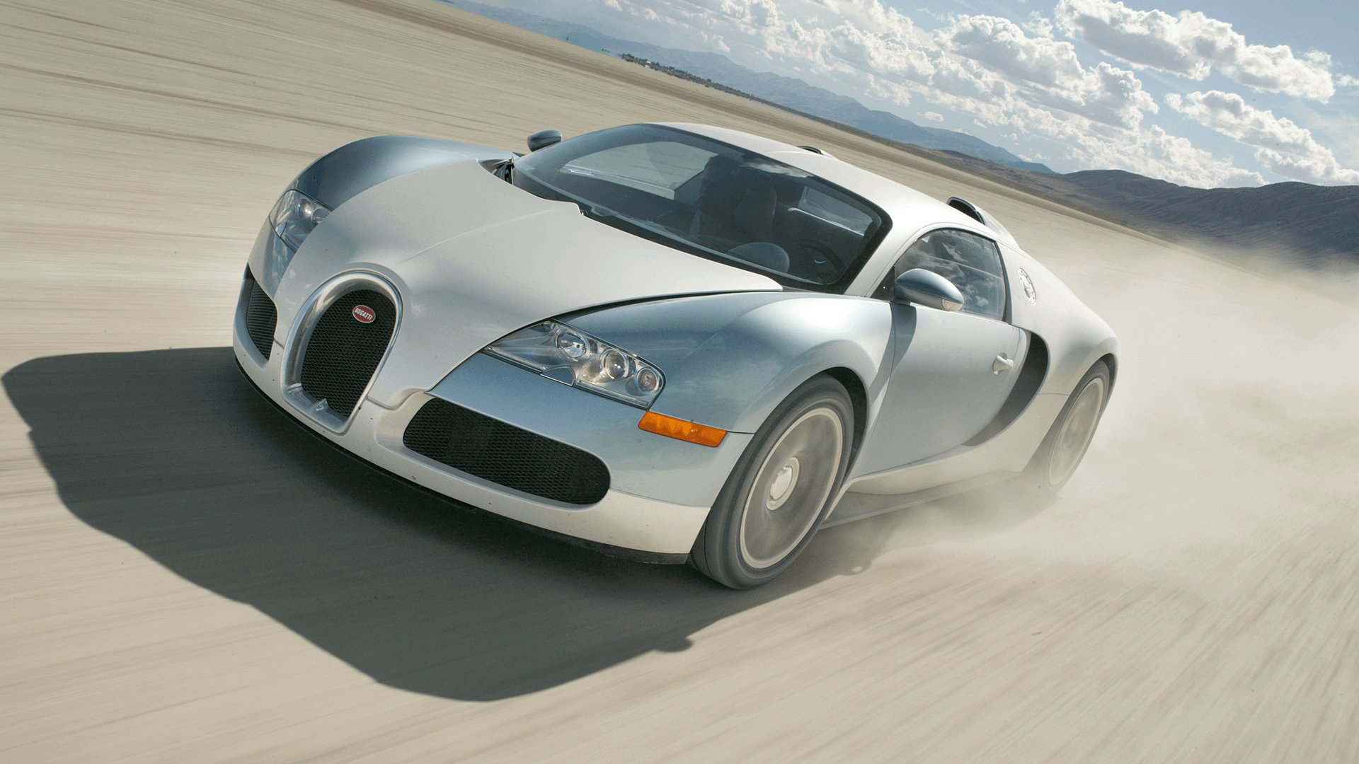 Does A Bugatti Veyron Actually Make 1001 HP? [VIDEO] | SuperCars.net