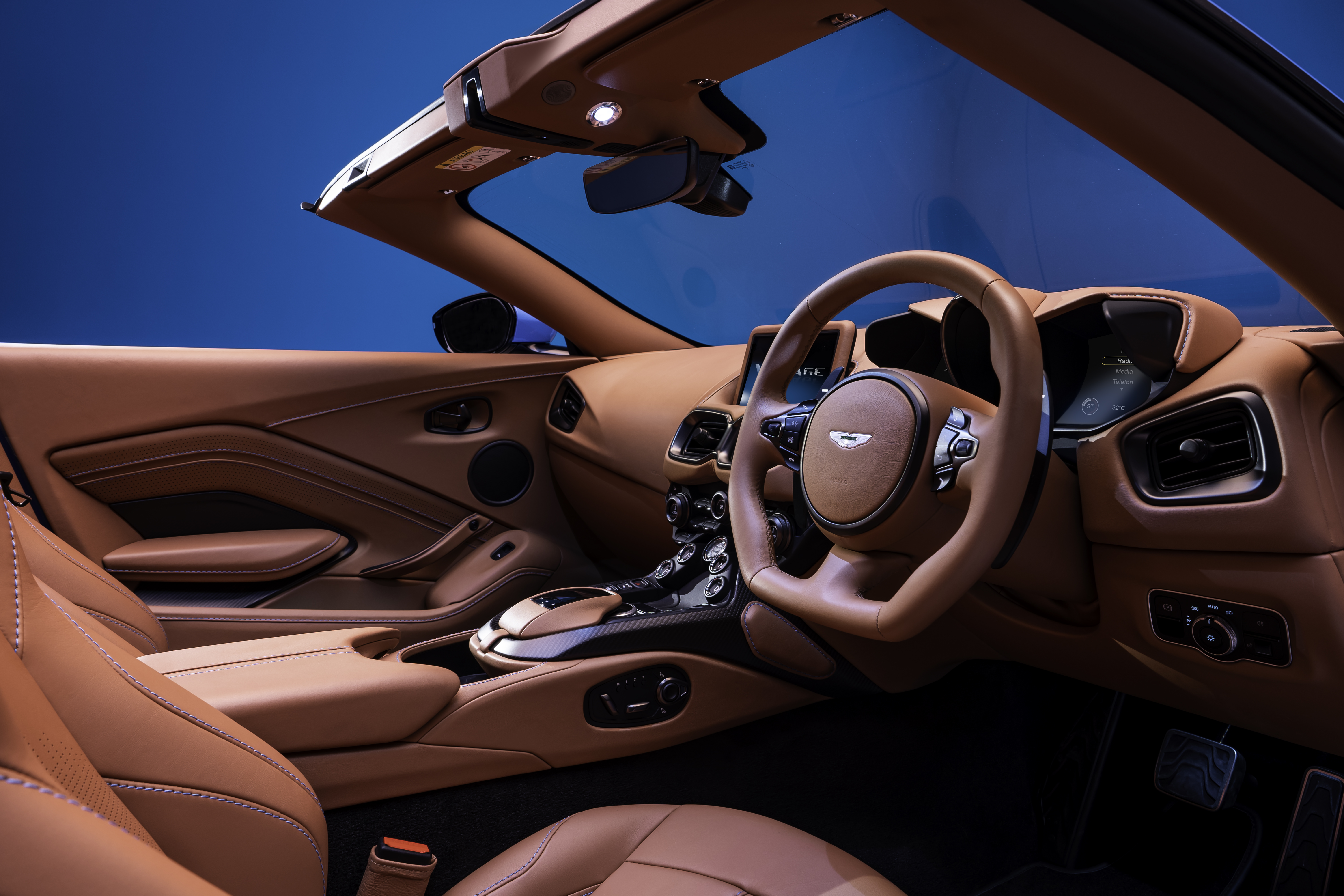 2020 Aston Martin Vantage Roadster interior