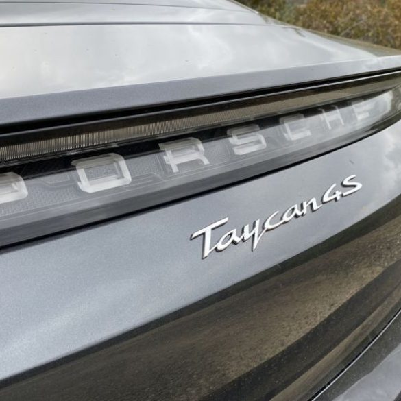 2020 Porsche Taycan 4S