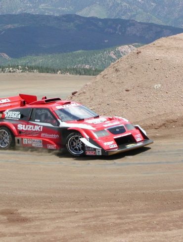 1996 Suzuki Escudo Pikes Peak