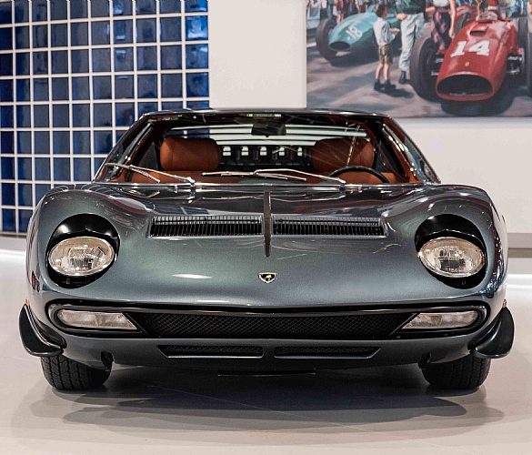 Lamborghini Miura SV for sale