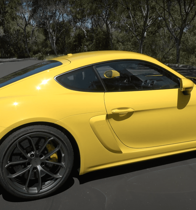 Porsche Cayman GT4