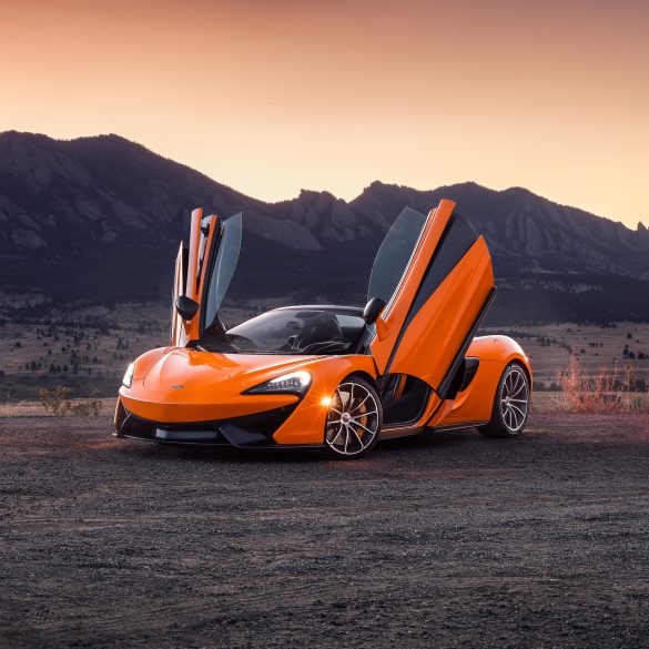 McLaren 570S Spider Wallpapers