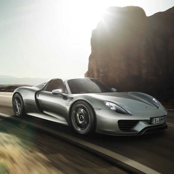 Porsche 918 Spyder Wallpapers