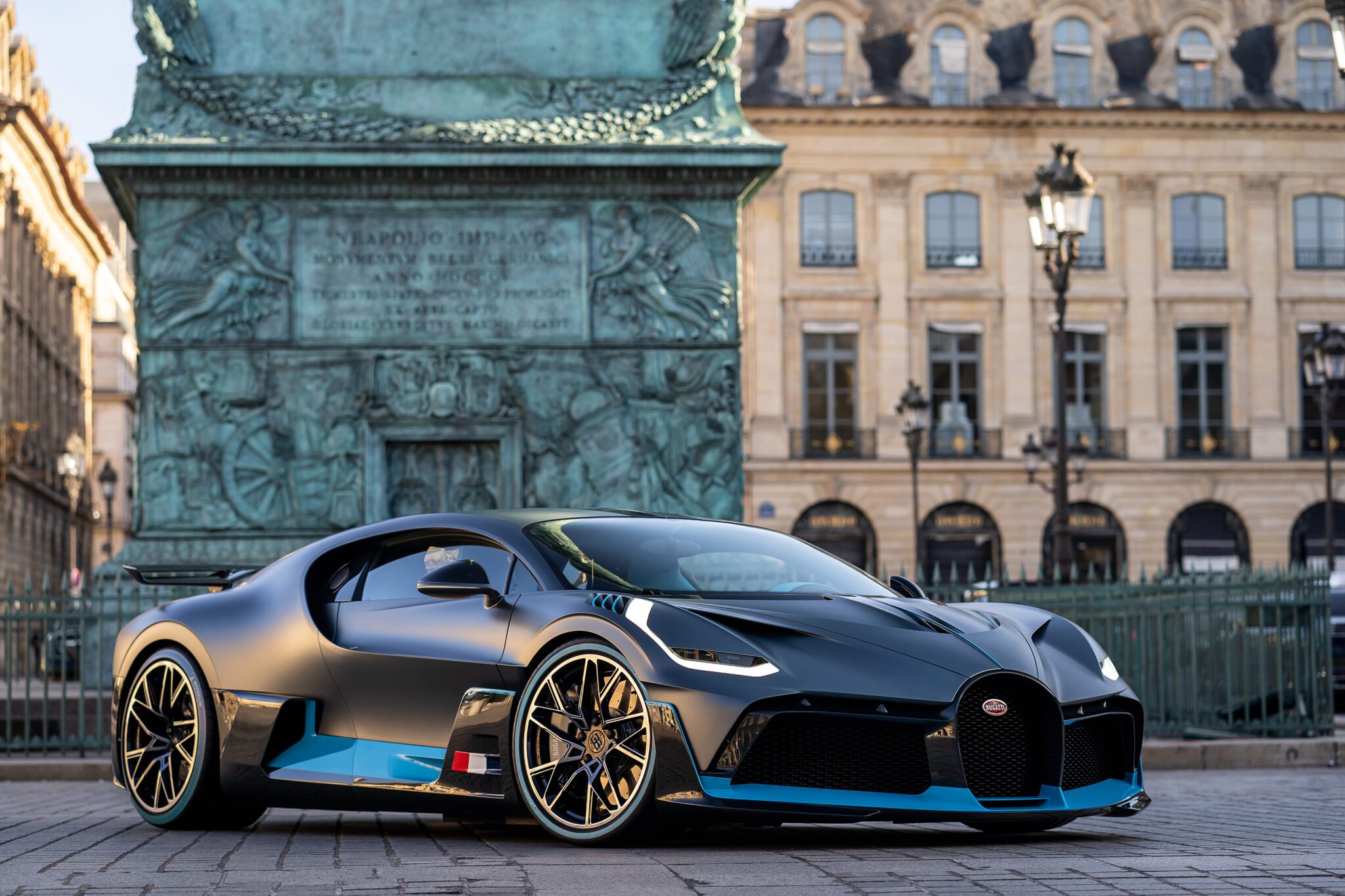 Bugatti 2019 divo