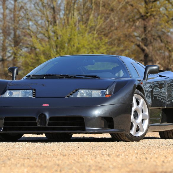 Bugatti EB 110 Wallpapers