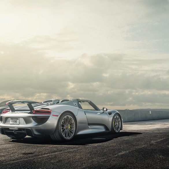 Porsche 918 Spyder Wallpapers