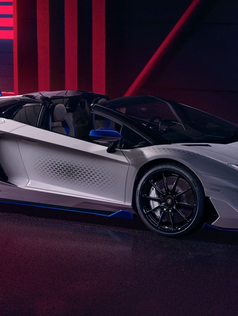 Lamborghini Aventdator SVJ Roadster Xago