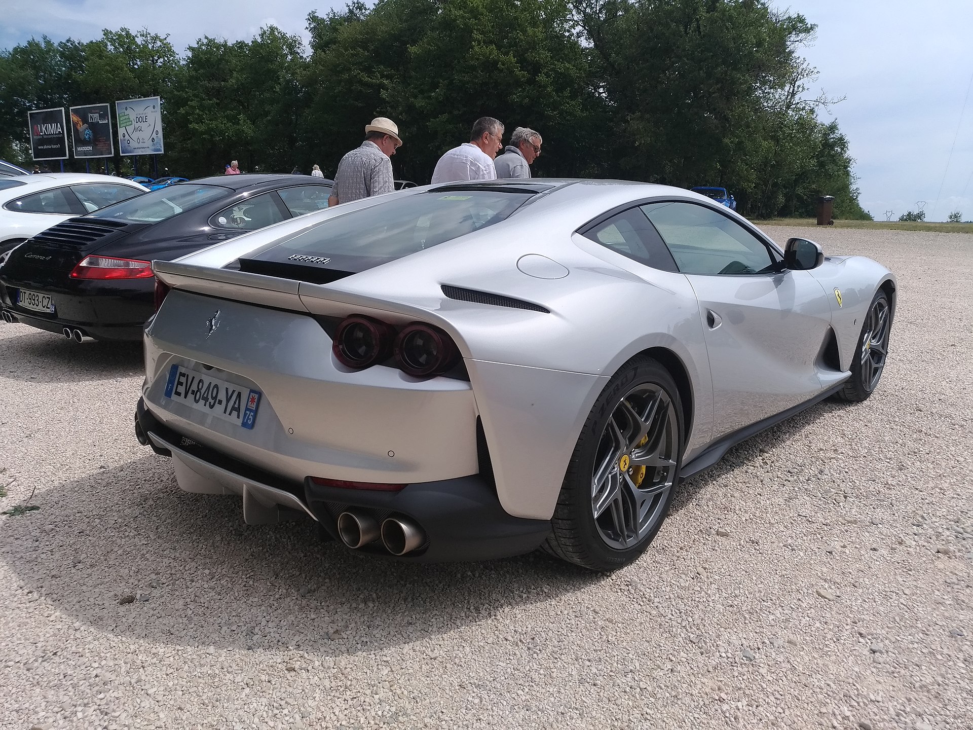 ferrari gto 812